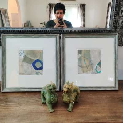 Two more framed and ready.
I've begun to love the process of framing - it's like looking at the same thing with new eyes.
#framedart #framedpainting #framingart #readytogoout #readytoheadout #abstractacrylic #acryliconpaper #smallart #littlepaintings #sm